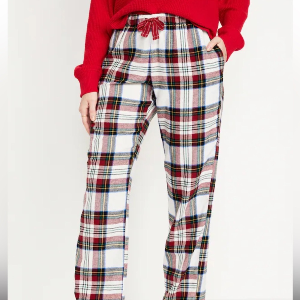Old Navy Mid-Rise Flannel Pajama Pants
